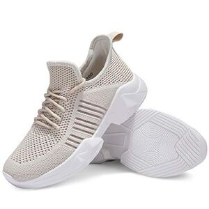 Women’s Beige Knit Sneakers Size: 8